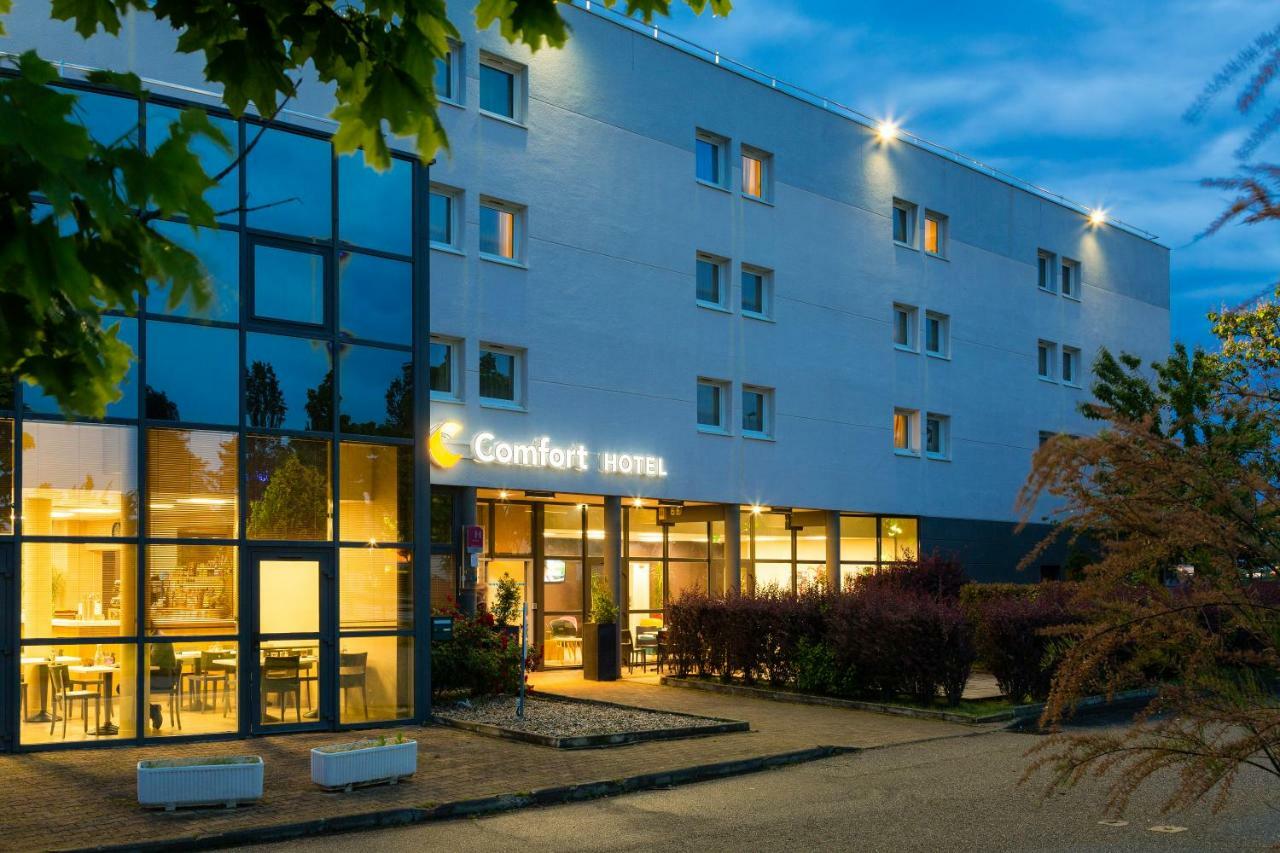 Comfort Hotel Aeroport Lyon St Exupery Colombier-Saugnieu Exterior foto